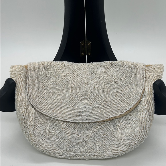 Longchamps Handbags - Longchamps Made in France Vintage Cream Beaded Evening Bag Purse Clutch 🌺🌺